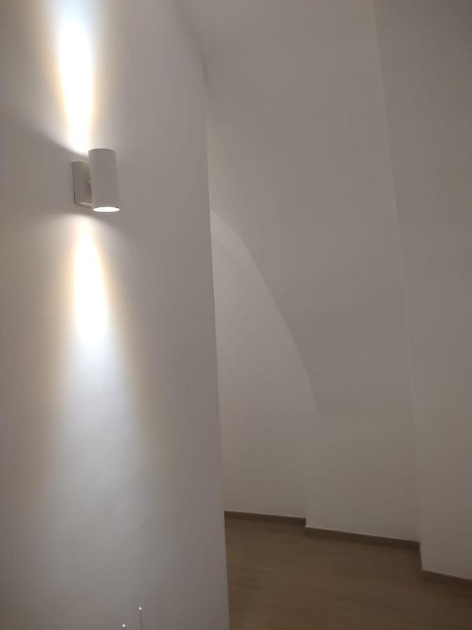 مبيت وإفطار لوتشرا La Casa Sull Arco المظهر الخارجي الصورة