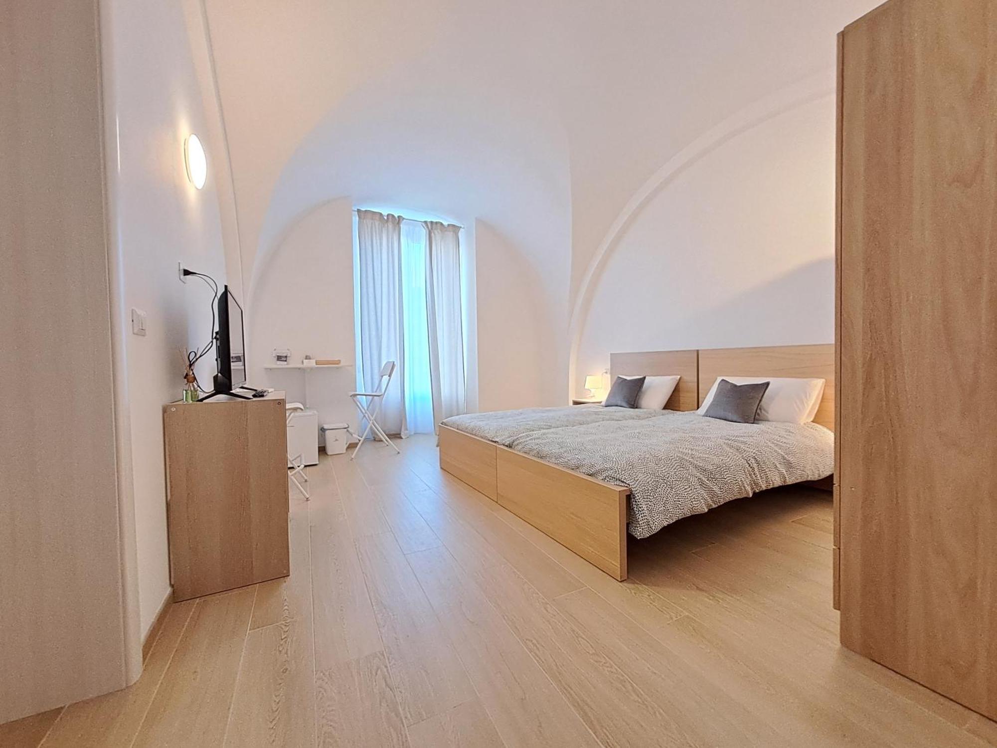 مبيت وإفطار لوتشرا La Casa Sull Arco المظهر الخارجي الصورة